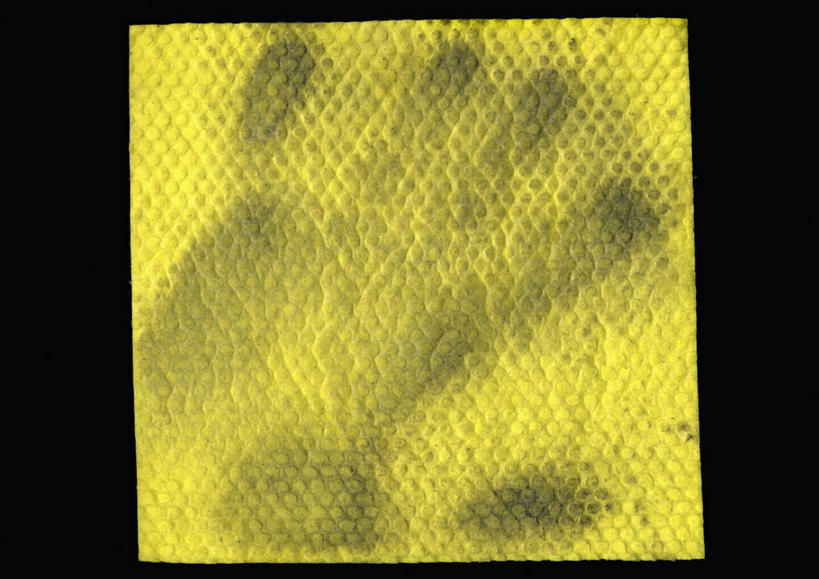 无人,横图,俯视,室内,特写,白天,静物,纺织品,黑色背景,透明,布,图形,正方形,织物,几何,辉煌,尘埃,抹布,一个,黄色,健康,摄影,活泼,影棚,单个,希望,暖色,灰尘,尘土,手印,张开五指,数学,光辉,光明,功名,轻快,指模,彩图,高角度拍摄,影棚拍摄,拍摄,几何图形,平面图形,正四边形,五指张开