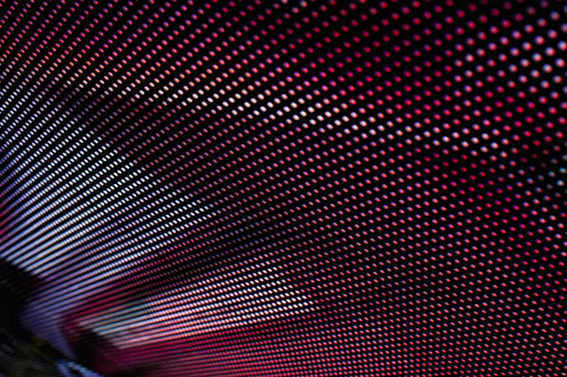 无人,横图,室内,特写,白天,正面,显示器,静物,阴影,光线,屏幕,影子,灯光,显示屏,粉色,红色,白色,电子元件,半导体,二极管,输出设备,发光二极管,彩图