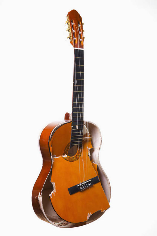 无人,竖图,室内,特写,白天,白色背景,正面,安全,静物,阴影,破碎,反射,影子,防护,吉他,乐器,弦乐器,一个,黑色,摄影,影棚,单个,保护,破裂,弹拨弦鸣乐器,保险,胶布,摧毁,保全,周全,安稳,安定,黏胶,防潮,耐磨,聚氯乙烯,平安,彩图,影棚拍摄,拍摄,耐酸碱,电工胶布,绝缘胶带,弹拨弦乐器