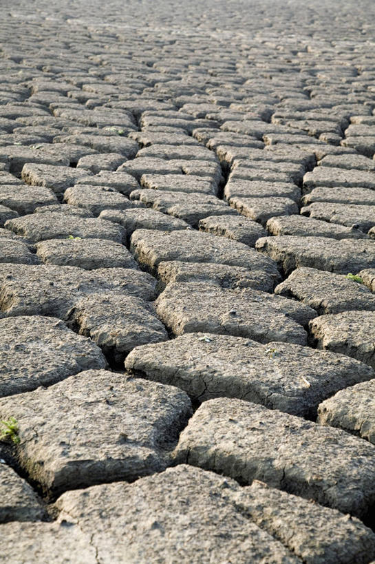 无人,竖图,室外,白天,正面,旅游,度假,石头,美景,沙漠,破碎,干燥,石子,景观,泥土,土壤,娱乐,自然,享受,休闲,景色,放松,碎裂,破裂,枯燥,贫瘠,自然风光,分裂,瘠薄,大漠,砂漠,石块,彩图,决裂