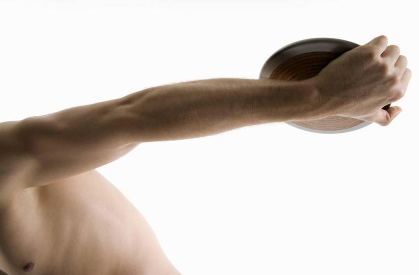 西方人,手,肌肉,健壮,一个人,运动员,横图,室内,特写,白天,白色背景,侧面,锻炼,运动,欧洲,欧洲人,仅一个男性,仅一个人,握,拿,拿着,运动器械,裸露,仅一个年轻男性,一个,健康,手部,健身器械,活力,力量,握着,摄影,影棚,单个,青春,单手,强壮,裸,健身器材,体育,铁饼,男人,男性,年轻男性,白种人,体育运动员,运动选手,半身,彩图,影棚拍摄,健身,拍摄,运动器材