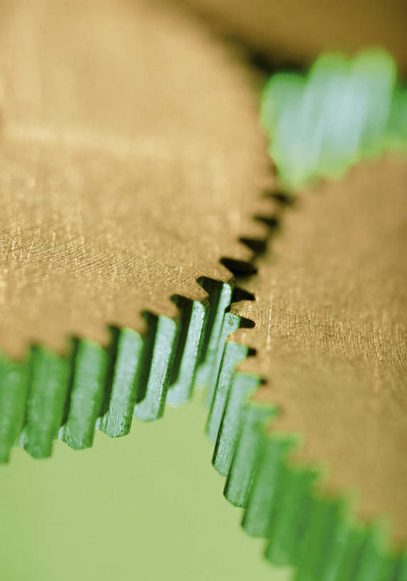 无人,竖图,室内,特写,白天,正面,零件,齿轮,静物,连接,组合,朦胧,模糊,三个,机械,链接,五金,紧固,拼接,拼凑,拼合,凑集,聚合,撮合,链结,牢固,彩图