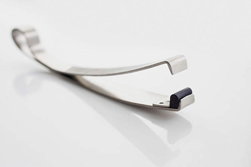 无人,横图,俯视,室内,特写,白天,白色背景,纯洁,金属制品,阴影,光线,金属,镊子,影子,银色,一个,摄影,信仰,影棚,单个,高贵,雅致,彩图,高角度拍摄,影棚拍摄,拍摄