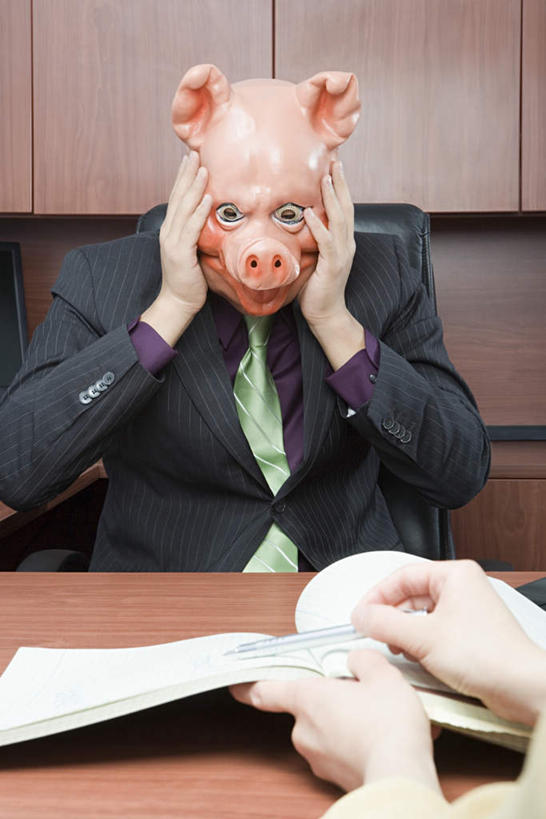 西方人,两个人,伙伴,朋友,商务人士,商务男性,办公室,坐,竖图,室内,白天,正面,衬衫,失败,友谊,合作,团队,家具,桌子,猪,椅子,欧洲,欧洲人,撑,握,套装,沮丧,笔,材料,档案,面具,文件,纸,办公桌,办公用品,拿,拿着,托腮,注视,水笔,文具,会议椅,手稿,学习用品,资料,观察,看,托,难受,战略,无奈,握着,遮,遮掩,观看,失望,悲伤,办公椅,文具用品,证明,察看,掩盖,伤心,遮挡,绝望,难过,关注,托下巴,失落,文档,商务装,工薪阶层,遮盖,颓废,办公家具,挫败,受挫,落败,落空,错过,失足,失意,失策,失算,颓丧,衰颓,悲哀,懊丧,颓靡,气馁,丧气,联合,合谋,掩饰,商务椅,培训椅,败北,挫折,配合,失利,协作,男人,男性,中年男性,白种人,白领,上班族,坐着,半身,彩图,衬衣