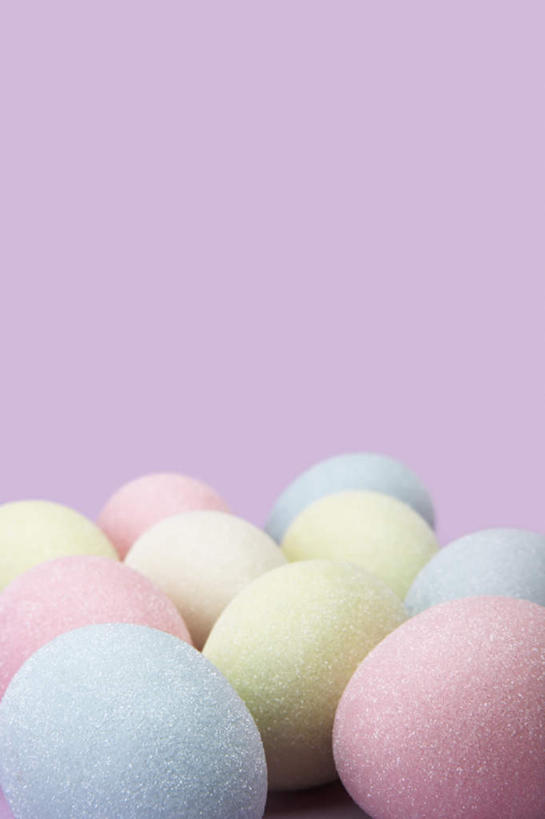 无人,竖图,彩色,室内,特写,白天,正面,静物,复活节,节日,庆祝,蛋,文化,庆典,摄影,影棚,纪念,五颜六色,色彩斑斓,五彩缤纷,彩蛋,复活节彩蛋,五彩斑斓,五光十色,彩图,影棚拍摄,拍摄