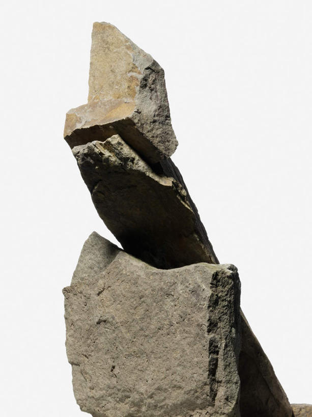 无人,竖图,室内,特写,白天,白色背景,正面,石头,静物,阴影,粗糙,反射,石子,影子,摄影,影棚,毛糙,沉积岩,水成岩,石块,岩石,彩图,影棚拍摄,拍摄,粗拙