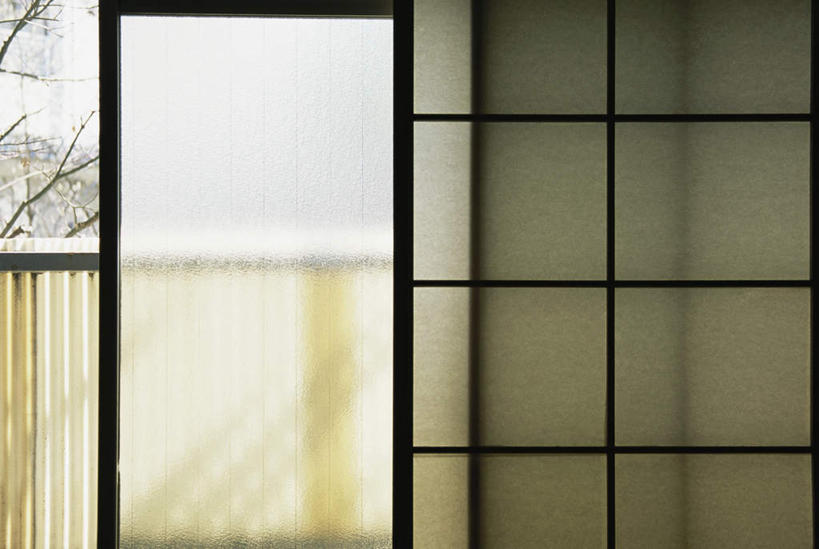 无人,家,横图,室内,特写,白天,正面,门,屏风,拉门,阴影,反射,影子,房屋,屋子,移门,楼房,住宅,遮,遮掩,掩盖,遮挡,遮盖,障子,纸门,掩饰,彩图,房子