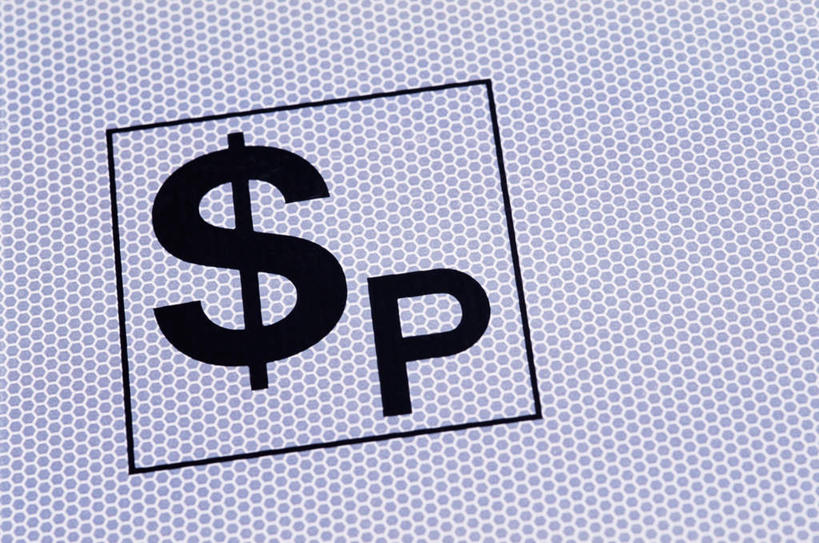 无人,停车场,横图,俯视,室外,特写,白天,度假,美景,城市风光,城市,英文,标志,文字,字符,字母,景观,娱乐,标识,享受,休闲,景色,放松,英文字母,货币,彩图,高角度拍摄,泊车场