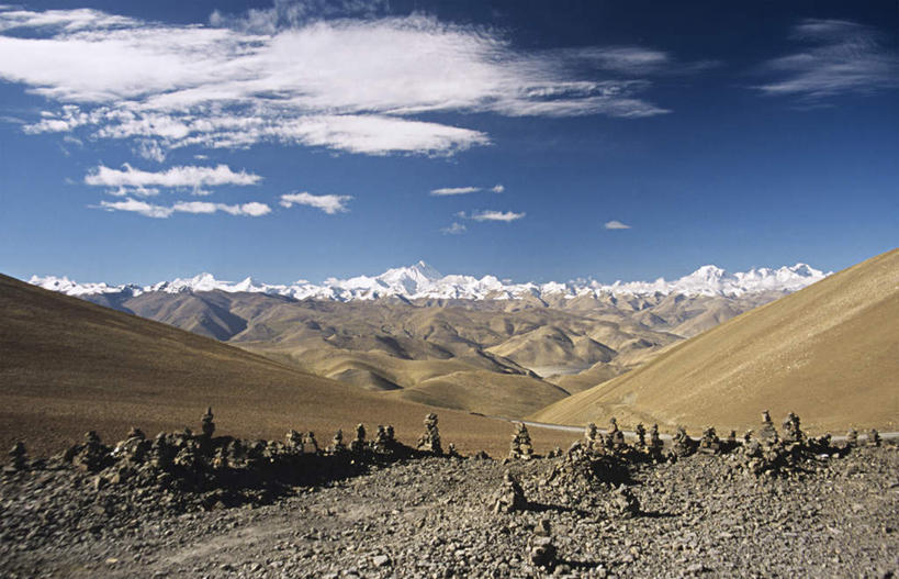 无人,横图,室外,白天,正面,旅游,度假,石头,美景,山,山脉,珠峰,尼泊尔,中国,亚洲,阴影,光线,石子,影子,景观,山峰,云,云朵,山峦,云彩,娱乐,蓝色,白云,蓝天,天空,阳光,自然,群山,天,享受,休闲,景色,放松,晴朗,自然风光,南亚,东亚,尼泊尔王国,中华人民共和国,珠穆朗玛峰,圣母峰,珠穆朗玛,萨加玛塔峰,石块,岩石,晴空,彩图