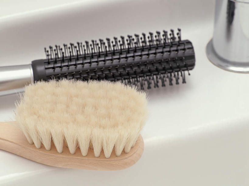 无人,横图,俯视,室内,特写,白天,静物,水槽,梳子,水斗,一个,黑色,刷子,日用品,单个,沐浴刷,清洁用具,美发用品,洗浴用具,彩图,高角度拍摄