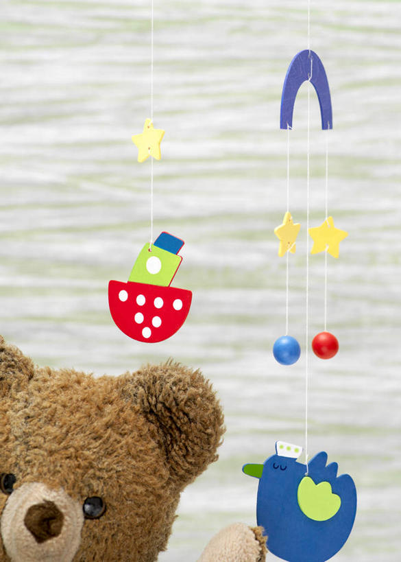 无人,竖图,室内,特写,白天,正面,游戏,熊,静物,玩具,装饰,挂饰,玩偶,泰迪熊,玩,娱乐,玩具熊,休闲,益智,毛绒玩具,华丽,修饰,安慰,点缀,发泄,消遣,宣泄,衬托,美观,雅致,雅观,罗斯福熊,玩耍,嬉戏,彩图