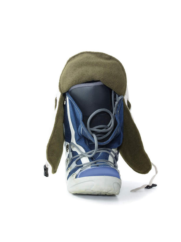 无人,竖图,室内,特写,白天,白色背景,正面,静物,帽子,鞋子,一双,靴子,摄影,影棚,雪地靴,一顶,彩图,影棚拍摄,拍摄