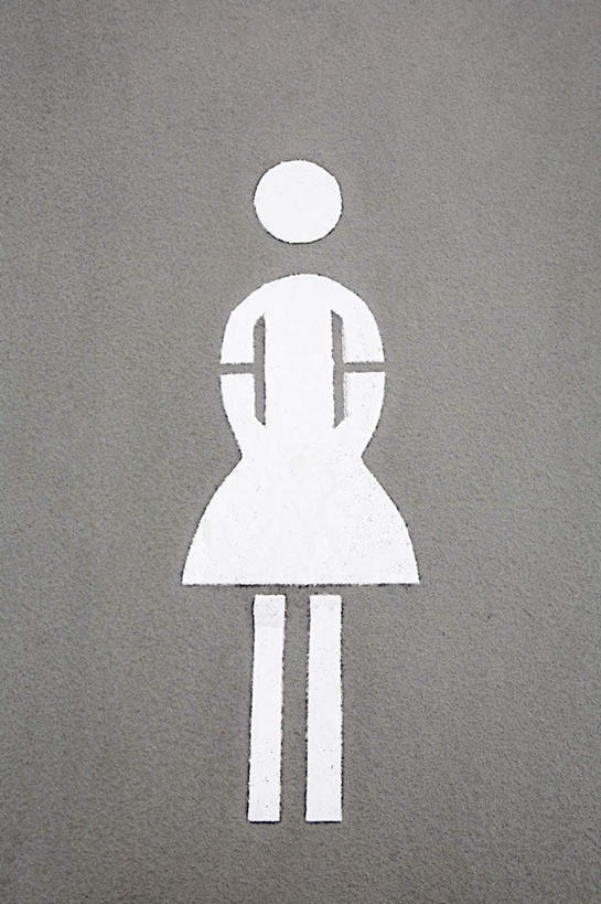 无人,竖图,室内,特写,白天,正面,灰色背景,标志,文字,字符,字母,标识,女性,彩图,全身,拟人