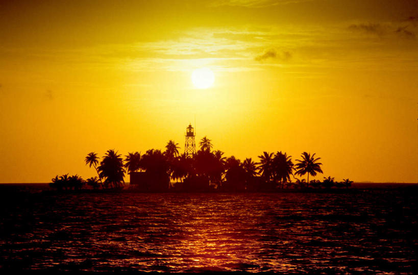 无人,横图,室外,白天,正面,旅游,度假,海浪,海洋,美景,日落,太阳,植物,伯利兹,阴影,光线,影子,景观,浪花,晚霞,霞光,落日,娱乐,树,树木,绿色,阳光,自然,海水,黄昏,享受,休闲,景色,彩霞,放松,生长,成长,中美洲,自然风光,美洲,海景,亚美利加洲,中美,中亚美利加洲,夕照,大海,风浪,海,海水的波动,近岸浪,涌浪,夕阳,彩图,斜阳