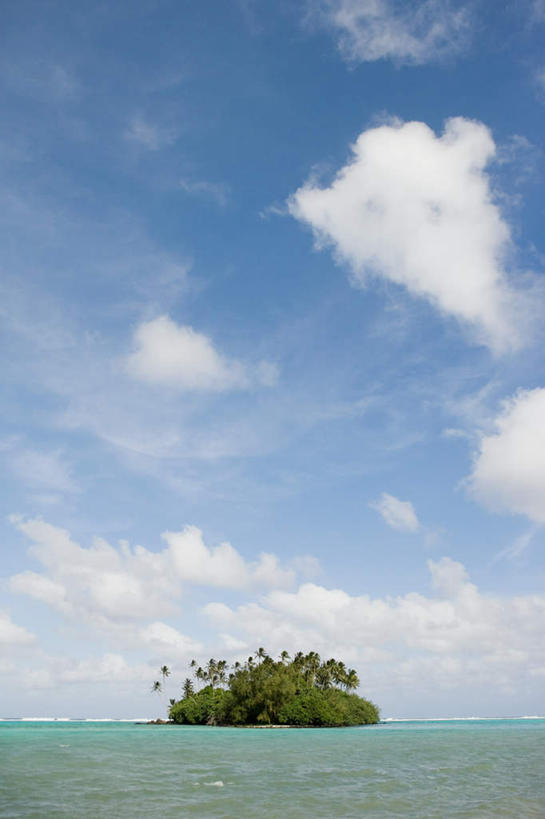 无人,竖图,室外,白天,正面,旅游,度假,岛屿,海浪,海洋,美景,树林,植物,库克群岛,岛,景观,浪花,云,云朵,云彩,娱乐,树,树木,蓝色,绿色,白云,蓝天,天空,自然,海水,天,享受,休闲,景色,放松,生长,晴朗,成长,自然风光,大洋洲,海景,南太平洋,大海,风浪,海,海水的波动,近岸浪,列岛,群岛,涌浪,诸岛,晴空,彩图