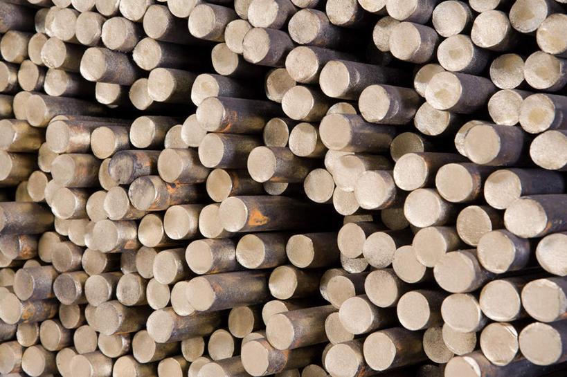 无人,横图,室内,特写,白天,正面,建筑,静物,金属制品,一堆,许多,阴影,堆叠,堆积,反射,金属,材料,影子,建筑工地,钢筋,堆,建筑材料,地盘,建筑地盘,施工地盘,质料,彩图,工地