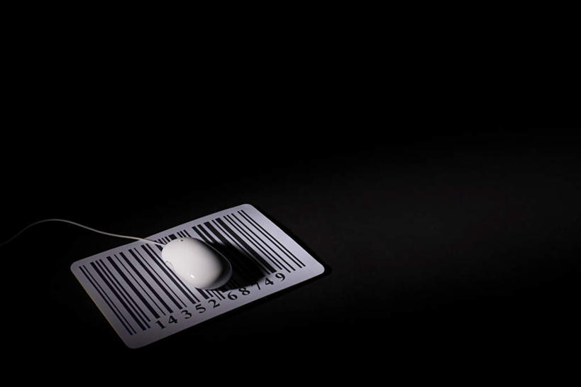 无人,横图,俯视,室内,特写,白天,鼠标,键盘,电子,静物,黑色背景,信息,标签,符号,数字,输入设备,通讯设备,标识,一个,摄影,影棚,单个,条形码,编码,通信设备,条码,彩图,高角度拍摄,影棚拍摄,拍摄,商业