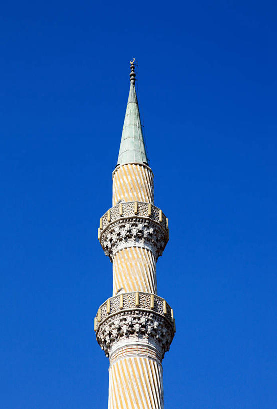 无人,竖图,室外,特写,白天,仰视,旅游,度假,名胜古迹,标志建筑,地标,建筑,土耳其,亚洲,节日,遗迹,首都,古迹,文化,文物,娱乐,建设,古建筑,祈祷,享受,休闲,健康,旅游胜地,放松,许愿,宗教,信仰,纪念,祈求,伊斯兰教,清真寺,西亚,古文明,伊斯坦布尔,蓝色清真寺,素檀何密清真寺,光塔,平安,彩图,低角度拍摄,土耳其共和国