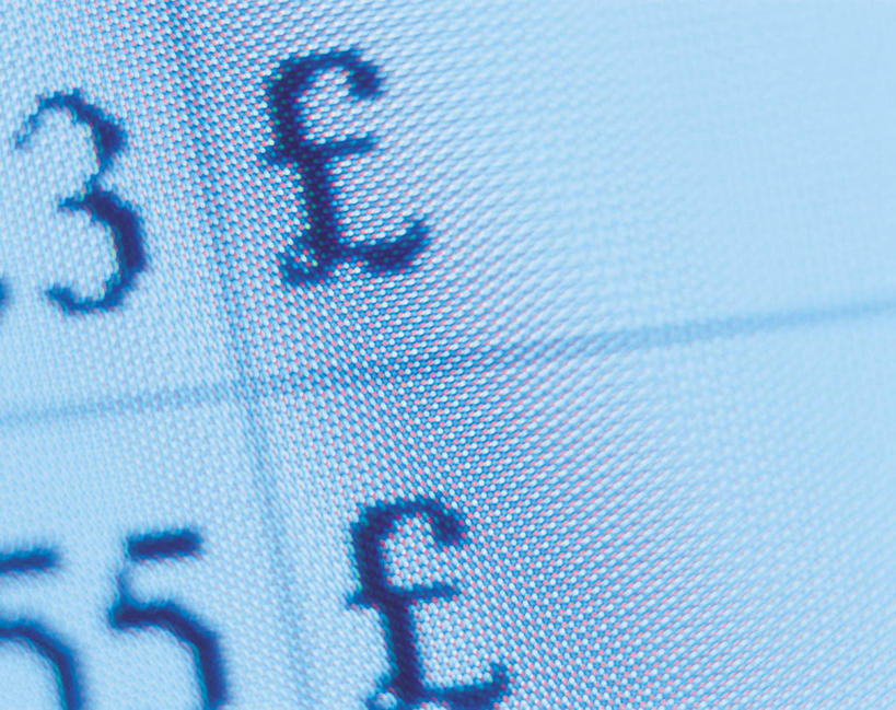 无人,横图,室内,特写,白天,正面,显示器,阴影,朦胧,模糊,反射,标志,屏幕,文字,影子,字符,字母,标识,显示屏,输出设备,阿拉伯文,阿拉伯语,阿拉伯字母,彩图