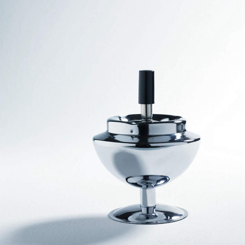 无人,方图,室内,特写,白天,白色背景,正面,静物,金属制品,阴影,反射,金属,影子,一个,摄影,影棚,单个,烟灰缸,烟碟,烟盅,彩图,影棚拍摄,拍摄