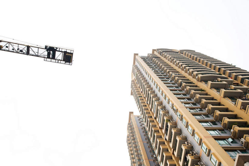 无人,高楼大厦,横图,室外,白天,仰视,标志建筑,大厦,地标,建筑,摩天大楼,广州,中国,亚洲,建筑群,建设,蓝色,蓝天,天空,天,起重机,晴朗,东亚,广东,广东省,万里无云,中华人民共和国,华南地区,省会,广州市,粤,升降机,晴空,晴空万里,彩图,低角度拍摄,大楼,高层建筑,高楼,摩天楼