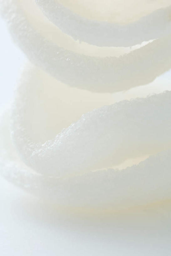 点心,无人,竖图,俯视,室内,特写,白天,烹饪,中餐,料理,食品,菜肴,美食,食物,一个,白色,零食,中式,佳肴,单个,垃圾食品,膨化食品,虾片,零嘴,彩图,高角度拍摄