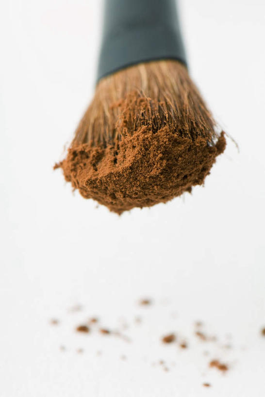 点心,无人,竖图,室内,特写,白天,白色背景,正面,静物,一堆,食品,甜点,甜品,棕色,食物,糕点,灰色,化妆刷,甜食,巧克力,摄影,影棚,可可粉,瘦身,彩图,影棚拍摄,拍摄