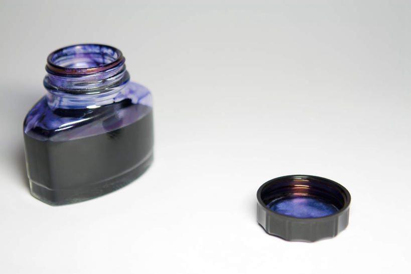 无人,横图,俯视,室内,特写,白天,白色背景,静物,一排,墨水,排列,一个,摄影,影棚,单个,墨水瓶,队列,彩图,高角度拍摄,影棚拍摄,拍摄