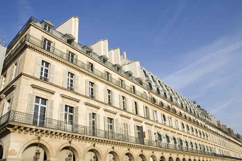 无人,家,横图,室外,白天,仰视,旅游,度假,美景,名胜古迹,城市风光,标志建筑,城市,地标,建筑,法国,巴黎,欧洲,遗迹,房屋,屋子,景观,云,云朵,公寓,首都,云彩,古迹,文物,娱乐,建设,古建筑,洋房,楼房,住宅,蓝色,白云,蓝天,天空,天,享受,休闲,旅游胜地,景色,放松,晴朗,古文明,里沃利街,晴空,彩图,低角度拍摄,房子