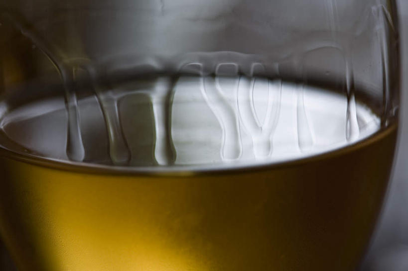 葡萄酒,无人,横图,室内,特写,白天,正面,静物,杯子,高脚杯,液体,红酒杯,玻璃制品,酒,一个,酒杯,单个,玻璃杯,彩图