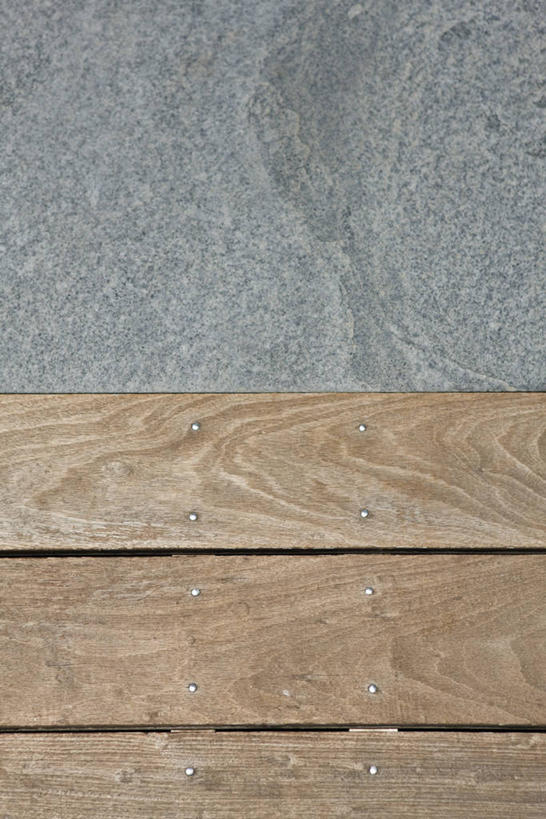 无人,竖图,俯视,室外,特写,白天,旅游,度假,建材,美景,道路,建筑,路,法国,欧洲,一排,整齐,纹路,材料,木板,木材,纹理,景观,小路,地面,交通,娱乐,木柴,排列,自然,享受,休闲,景色,放松,建造,木料,队列,自然风光,法兰西共和国,肌理,法兰西第五共和国,留尼汪,留尼汪岛,彩图,高角度拍摄