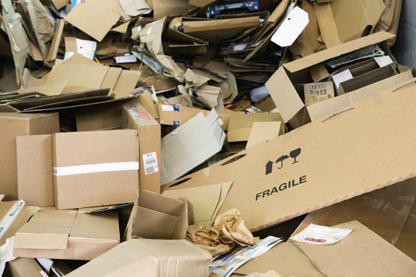 无人,横图,室外,特写,白天,正面,一堆,许多,堆叠,堆积,环保,破碎,纸,纸箱,箱子,堆,垃圾场,回收,资源,利用,低碳,循环,包装箱,彩图