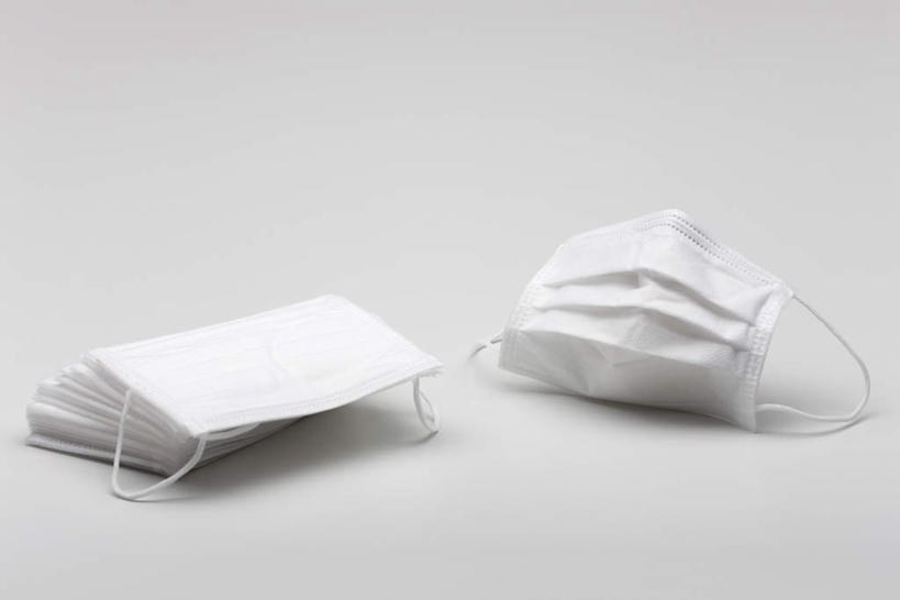 无人,横图,俯视,室内,白天,白色背景,一堆,许多,堆叠,堆积,分离,过滤,分开,口罩,隔断,遮掩,摄影,影棚,堆,隔离,卫生,掩盖,遮挡,净化,间隔,预防,遮盖,防尘,掩饰,断绝,隔开,屏蔽,屏绝,远离,中断,阻遏,阻隔,彩图,高角度拍摄,影棚拍摄,拍摄