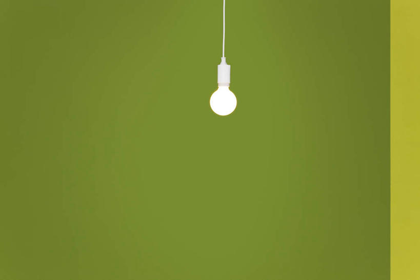 无人,横图,室内,特写,白天,正面,节能,静物,照明,绿色背景,环保,灯泡,灯光,吊灯,灯,节能灯,一个,灯具,摄影,影棚,能源,单个,照亮,照明设备,低碳,照明工具,荧光灯,彩图,影棚拍摄,拍摄