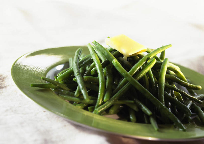 无人,餐厅,横图,室内,特写,白天,正面,烹饪,西餐,植物,餐桌,桌子,豆,静物,餐具,一堆,许多,堆叠,堆积,碟子,盘,豆类,豆子,料理,食品,豆角,豇豆,菜肴,美食,食物,绿色,盘子,碟,西式,摄影,佳肴,影棚,餐台,堆,羊角,豆科,饭豆,线豆,角豆,腰豆,长豆,带豆,江豆,裙带豆,彩图,影棚拍摄,拍摄,餐馆,饭店,饭馆