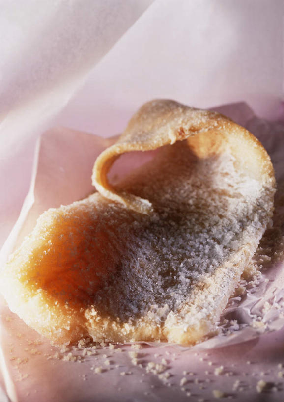 无人,餐厅,竖图,室内,特写,白天,正面,烹饪,西餐,餐桌,桌子,静物,切片,肉,鱼肉,料理,食品,菜肴,美食,肉类,食物,西式,摄影,佳肴,影棚,餐台,肉食,鳕鱼,鳘鱼,彩图,影棚拍摄,拍摄,餐馆,饭店,饭馆