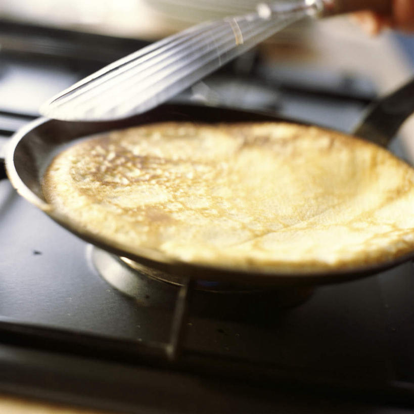 无人,方图,俯视,室内,特写,白天,烹饪,西餐,餐桌,桌子,静物,勺子,料理,食品,菜肴,美食,玻璃制品,食物,调羹,汤匙,碗,西式,佳肴,餐台,面糊,烤薄饼,彩图,高角度拍摄