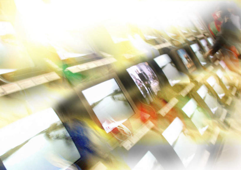 无人,商店,横图,室内,白天,正面,静物,电视,一排,许多,整齐,电器,排列,家电,队列,电视机,彩图