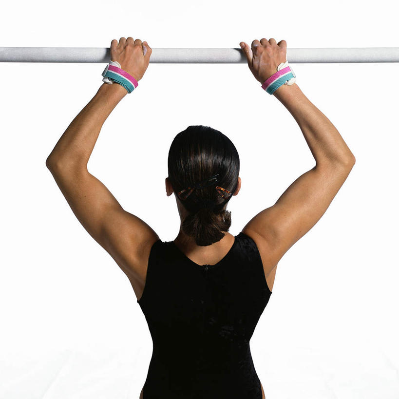 西方人,肌肉,一个人,运动员,方图,室内,白天,白色背景,锻炼,运动,单杠,欧洲,欧洲人,仅一个年轻女性,仅一个女性,仅一个人,握,体操,护腕,运动器械,背面,健身器械,力量,握着,摄影,影棚,支撑,形体,健美,健身器材,塑形,体操运动员,体操服,体操运动,柔韧,横杆,体育,年轻女性,女人,女性,白种人,体育运动员,运动选手,半身,彩图,影棚拍摄,健身,拍摄,运动器材