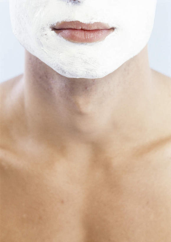 西方人,脸,头,脸颊,一个人,站,竖图,室内,特写,白天,白色背景,正面,化妆,美容,欧洲,欧洲人,仅一个男性,仅一个人,护肤,美白,裸露,仅一个年轻男性,白色,化妆品,清洁,站着,保养,享受,休闲,面膜,放松,去角质,保健,摄影,影棚,保湿,滋润,护肤品,去死皮,裸,舒缓,养颜,膏状,膏状面膜,去污,控油,紧肤,嫩肤,祛痘,去痘,祛角质,抗衰,再生,增白,补水,祛斑,抗皱,防皱,除皱,去皱,男人,男性,年轻男性,白种人,头部,脸部,脸蛋,面部,站立,半身,彩图,影棚拍摄,拍摄