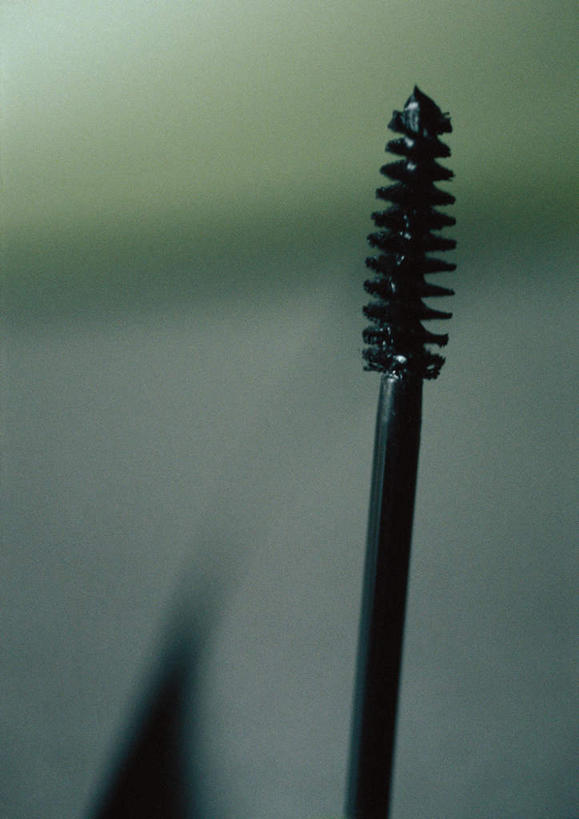 无人,竖图,俯视,室内,特写,白天,化妆,美容,静物,护肤,朦胧,模糊,一个,保养,享受,休闲,睫毛膏,放松,保健,摄影,影棚,单个,睫毛刷,养颜,彩图,高角度拍摄,影棚拍摄,拍摄