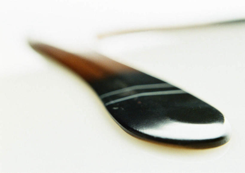 无人,横图,俯视,室内,特写,白天,白色背景,锻炼,运动,桌面,桌子,静物,朦胧,模糊,速度,娱乐,一个,黑色,力量,平衡,摄影,影棚,单个,技巧,协调,灵敏,柔韧,趣味,耐力,回力棒,回力标,回旋镖,飞去来器,自归器,抗争,体育,彩图,高角度拍摄,影棚拍摄,健身,拍摄