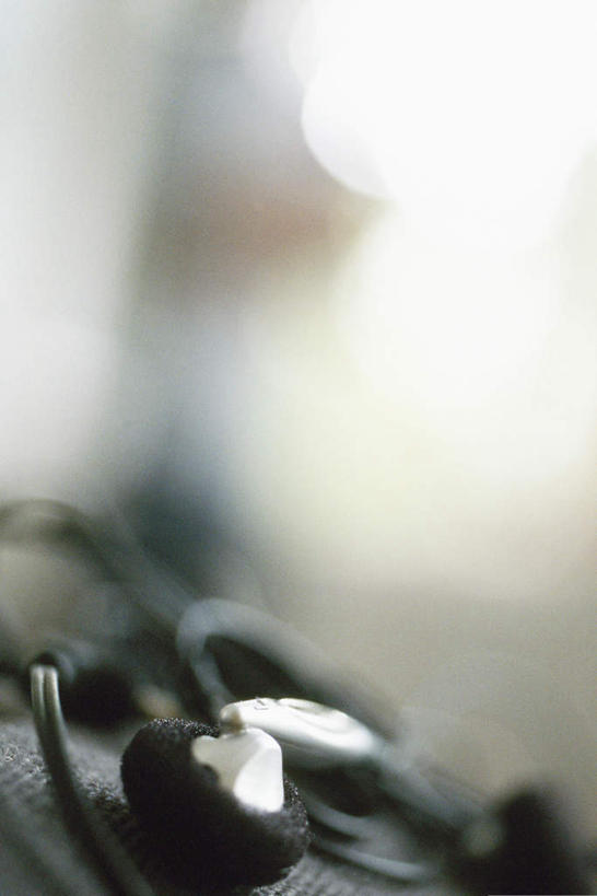 无人,竖图,俯视,室内,特写,白天,快乐,满意,幸福,静物,音响,音乐,娱乐,耳机,享受,休闲,放松,舒适,享乐,彩图,高角度拍摄