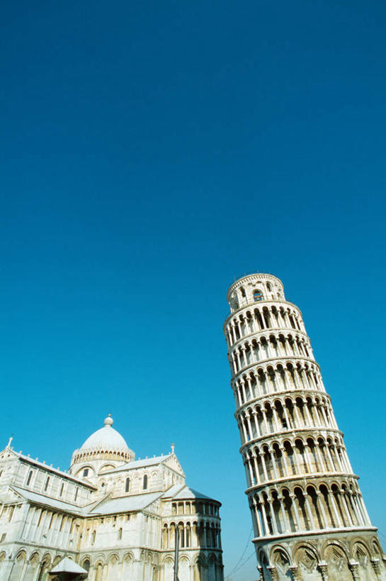 无人,教堂,竖图,室外,白天,仰视,旅游,度假,标志建筑,地标,建筑,意大利,欧洲,娱乐,建设,蓝色,蓝天,天空,天,享受,休闲,旅游胜地,放松,宗教,信仰,比萨,比萨斜塔,南欧,信念,奇迹广场,彩图,低角度拍摄,大教堂,礼拜堂