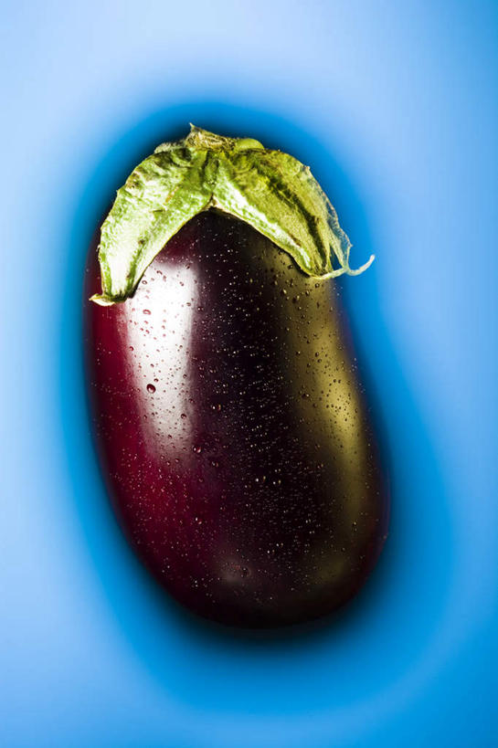 无人,竖图,室内,特写,白天,正面,茄子,蔬菜,蓝色背景,新鲜,食品,食物,一个,绿色,紫色,摄影,有机食品,绿色食品,影棚,单个,落苏,酪酥,昆仑瓜,矮瓜,彩图,影棚拍摄,拍摄