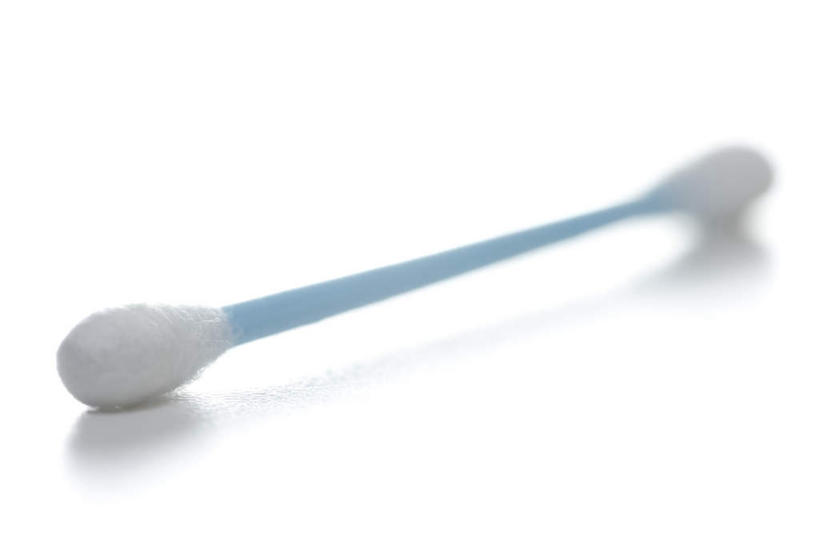 无人,横图,室内,特写,白天,白色背景,正面,静物,一根,阴影,朦胧,模糊,反射,影子,蓝色,白色,棉花棒,棉签,摄影,影棚,放置,搁置,安排,棉棒,擦拭棒,彩图,影棚拍摄,拍摄