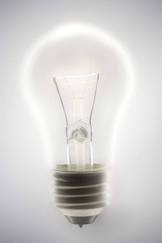 无人,竖图,室内,特写,白天,正面,静物,照明,灰色背景,灯泡,灯,一个,灯具,摄影,白炽灯,影棚,单个,照亮,照明工具,白炽灯泡,彩图,影棚拍摄,拍摄