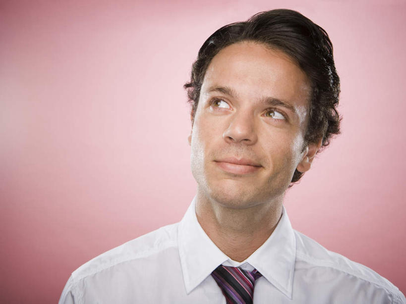 西方人,脸,头,脸颊,脖子,一个人,商务人士,商务男性,站,笑,微笑,横图,室内,特写,白天,正面,衬衫,欧洲,欧洲人,仅一个男性,仅一个人,粉色背景,套装,领带,注视,肩膀,仅一个年轻男性,观察,看,站着,摄影,影棚,观看,察看,象征,庄重,关注,商务装,身份,工薪阶层,正式,地位,男人,男性,年轻男性,白种人,头部,脖,颈,颈部,脸部,脸蛋,面部,白领,上班族,站立,半身,彩图,影棚拍摄,衬衣,拍摄