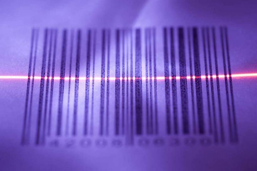 无人,横图,俯视,室内,特写,白天,电子,激光,静物,一排,阴影,朦胧,模糊,整齐,反射,辐射,信息,标签,标志,符号,数字,文字,影子,字符,标识,排列,阿拉伯数字,扫描,条形码,队列,编码,条码,镭射,彩图,高角度拍摄,商业