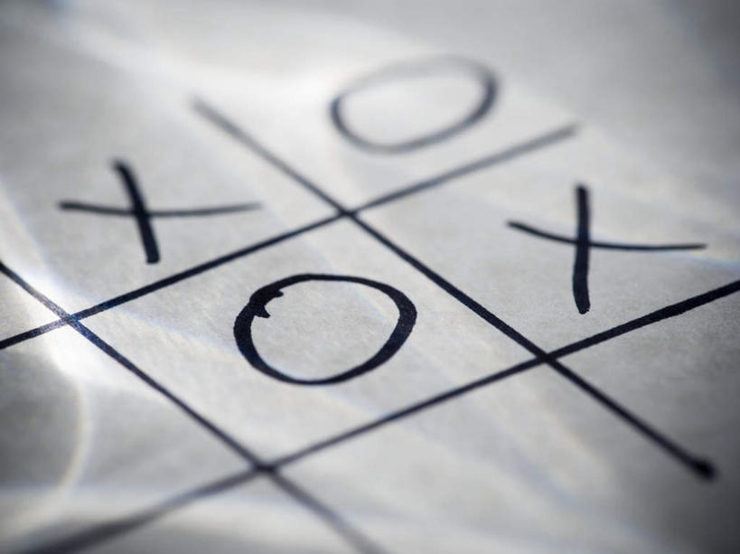 无人,横图,俯视,室内,特写,白天,游戏,静物,英文,标志,文字,纸,字符,字母,玩,娱乐,标识,休闲,摄影,影棚,活动,英文字母,发泄,消遣,智力,宣泄,玩耍,嬉戏,彩图,高角度拍摄,影棚拍摄,拍摄,井字游戏,连珠游戏